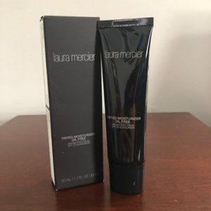 Laura Mercier - Tinted Oil Free Moisturizer 1.7 ounce Walnut NEW